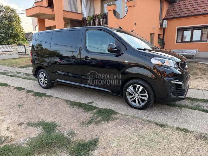 Peugeot Traveller 2017 photo 4
