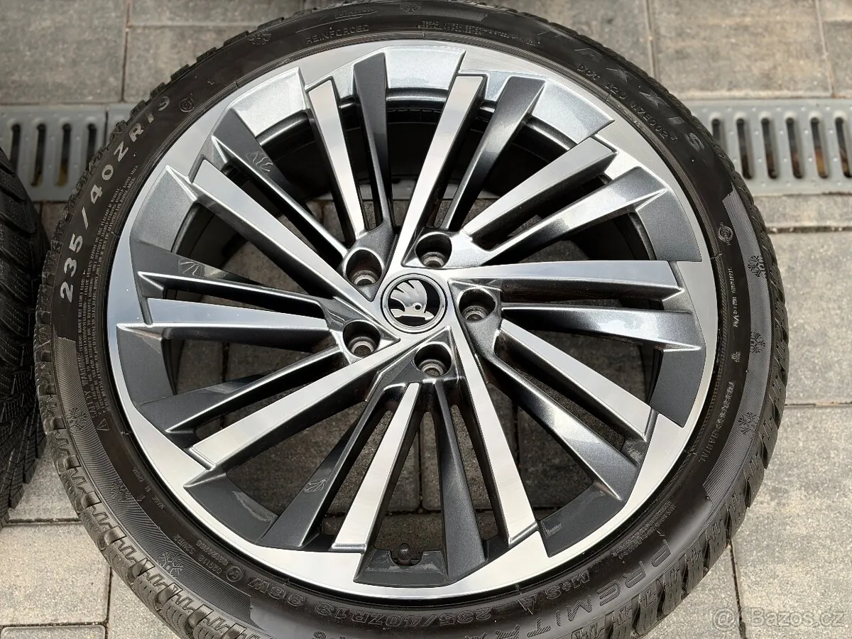 Skoda Superb photo 5