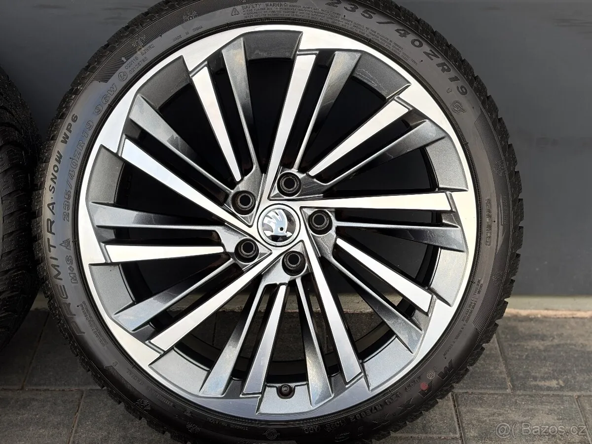 Skoda Superb photo 4