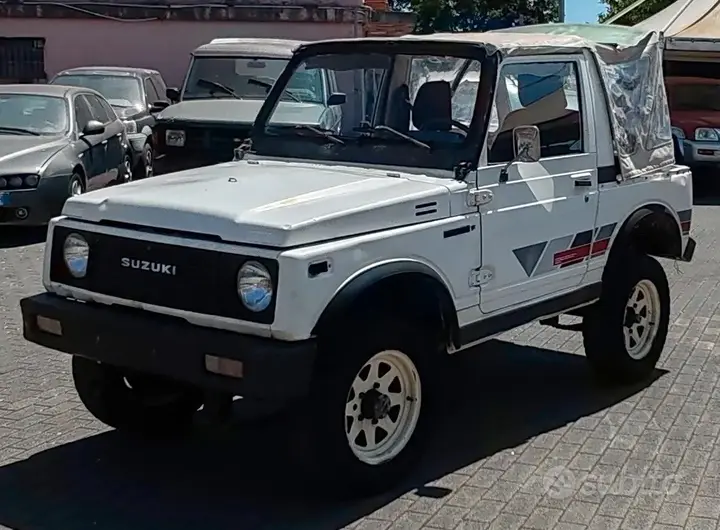 Suzuki Sj413