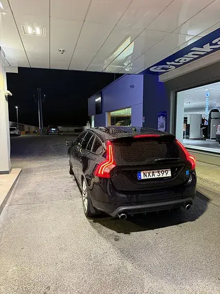 Volvo V60 2016 photo 2