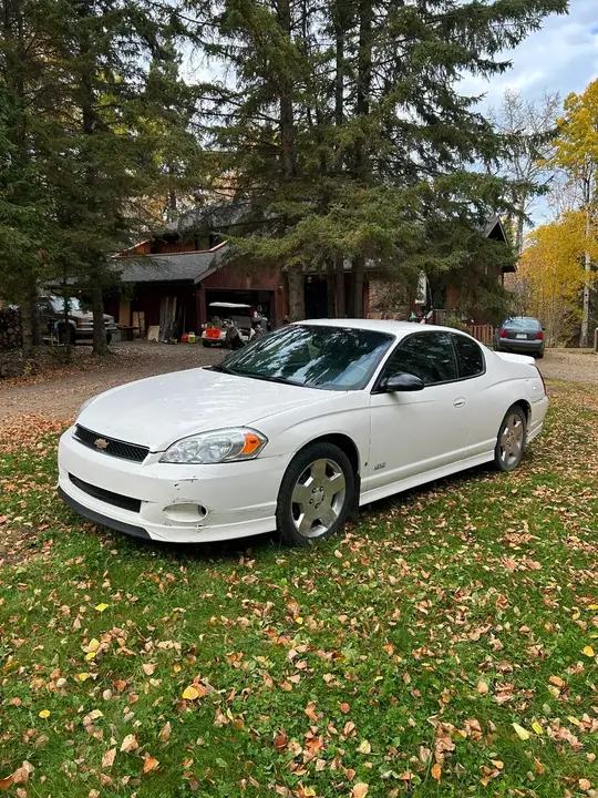 Chevrolet Monte Carlo 2006 photo 4