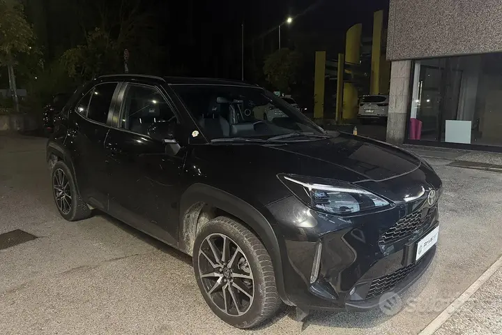 Toyota Yaris Cross 2024 photo 2