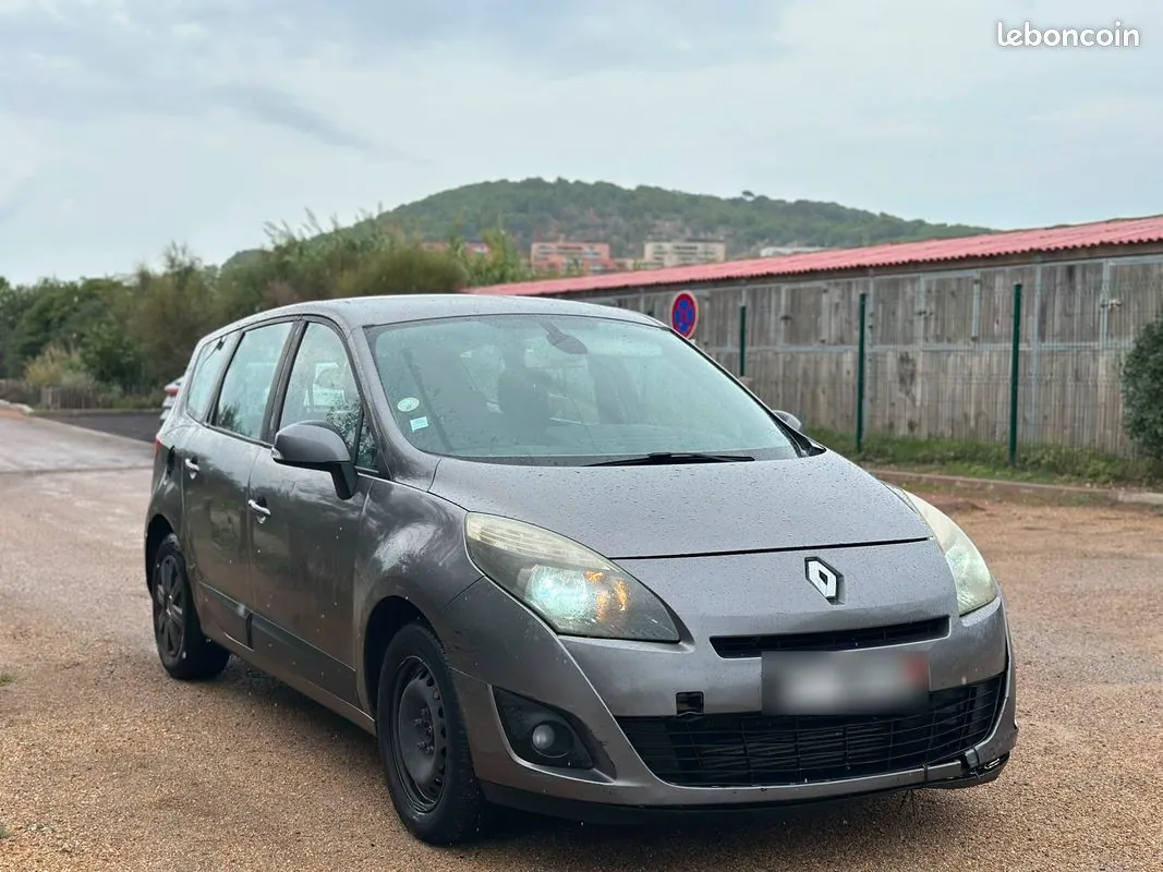 Renault Grand Scenic