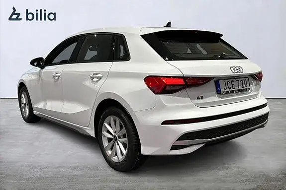 Audi A3 2027 photo 2