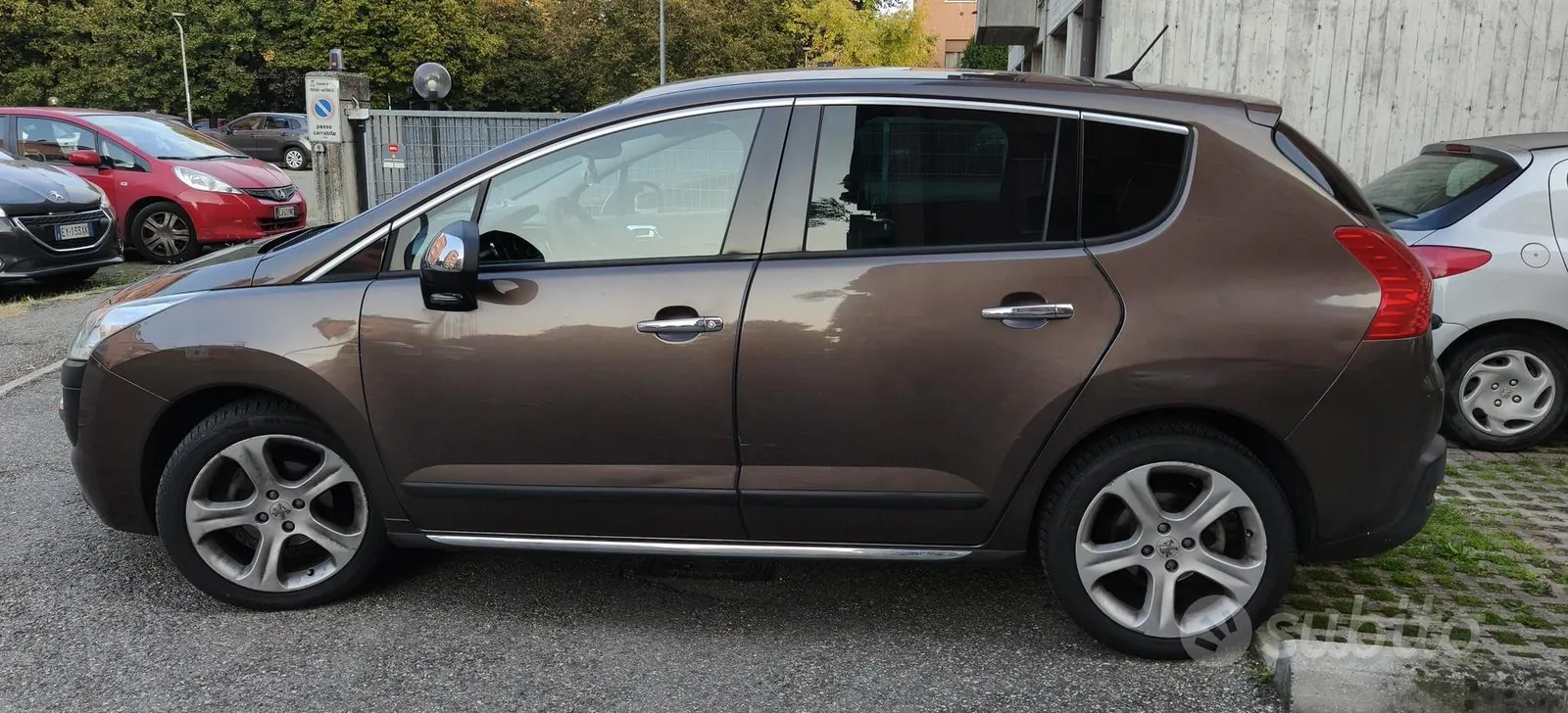 Peugeot 3008 2013 photo 2