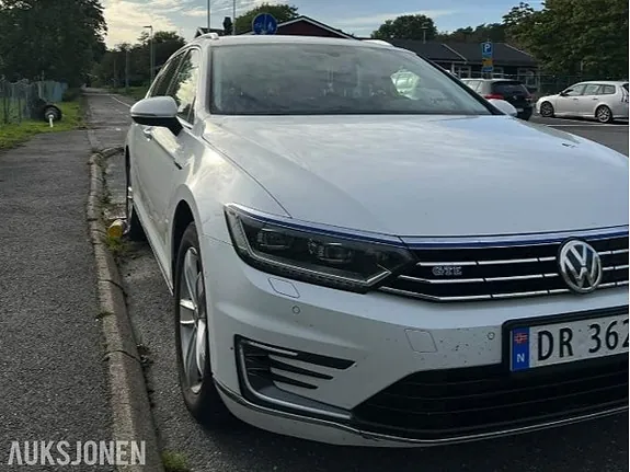 Volkswagen Passat 2017 photo 3