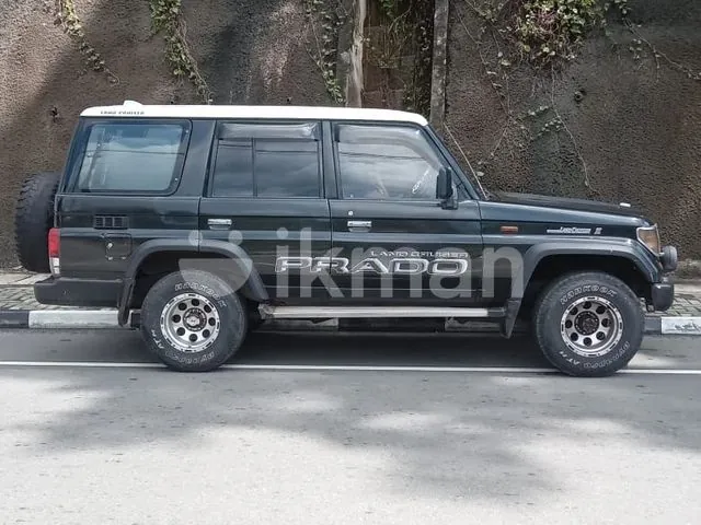Toyota Land Cruiser Prado 1991 photo 3