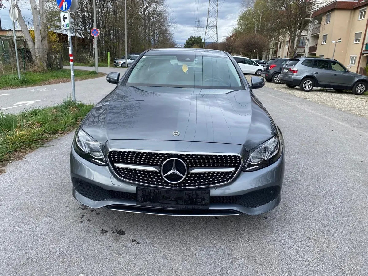 Mercedes-Benz Eklasse 2017 photo 2