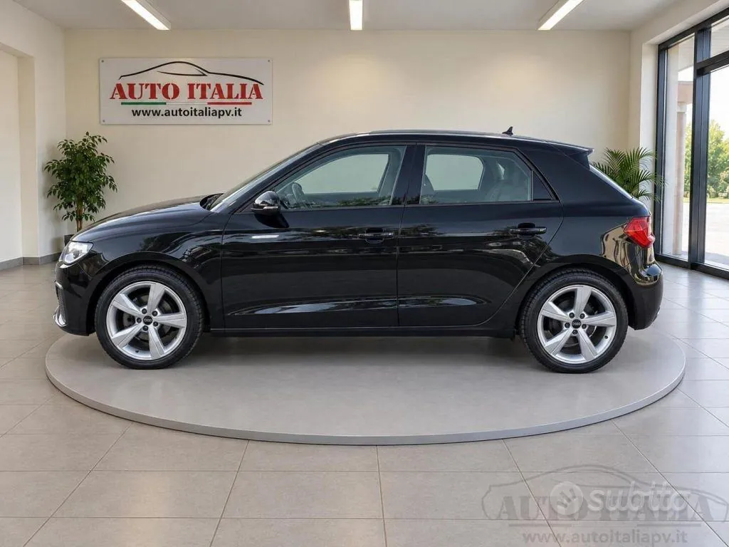 Audi A1 2021 photo 2
