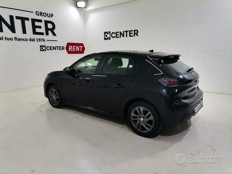 Peugeot 2008 2022 photo 4
