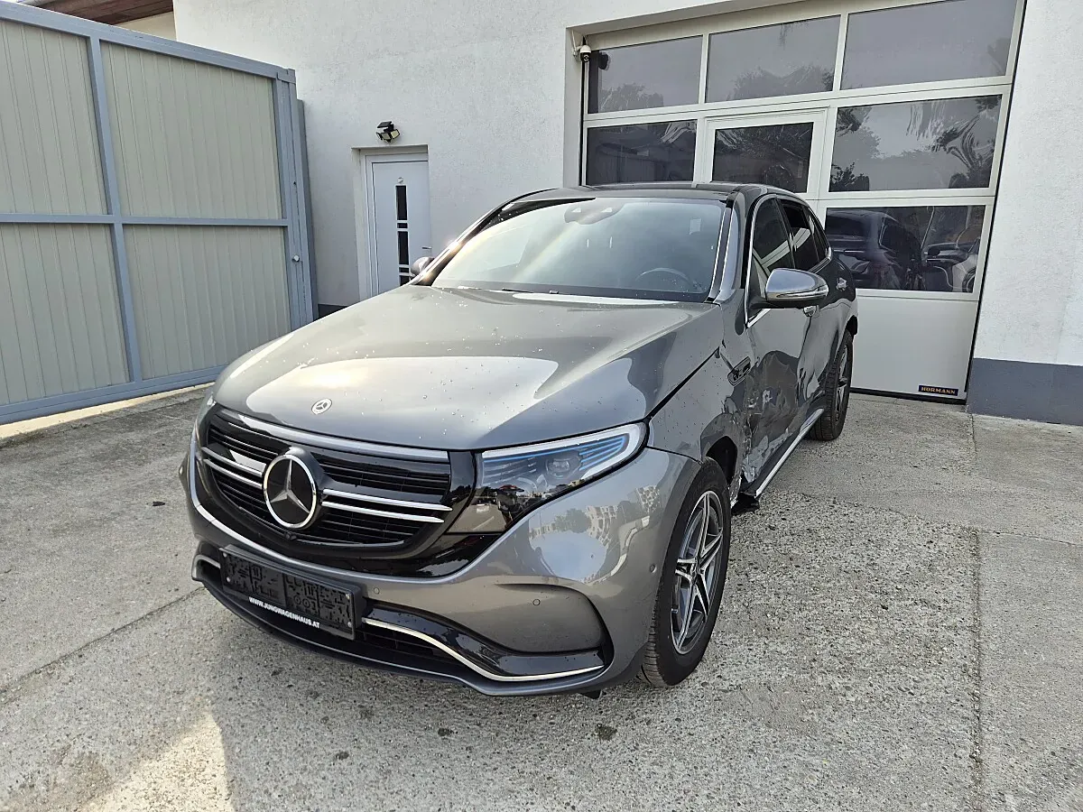 Mercedes-Benz Eqc 2020 photo 2