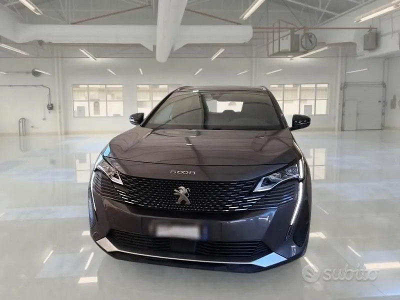 Peugeot 5008 2021 photo 2