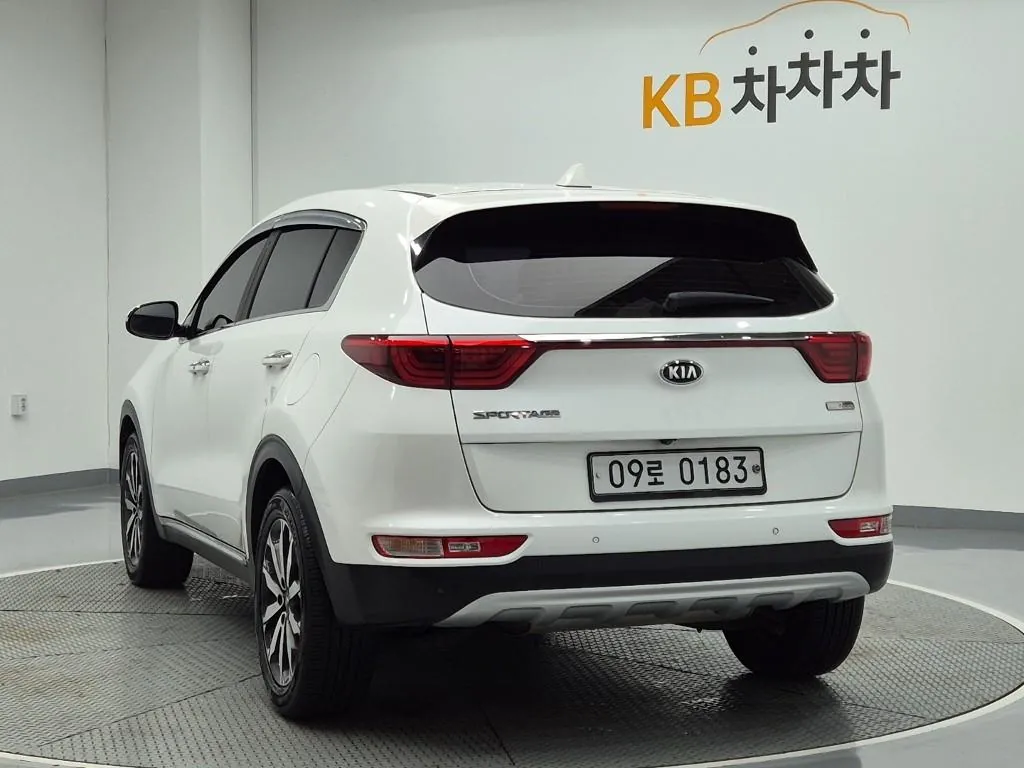 Kia Sportage 2016 photo 2