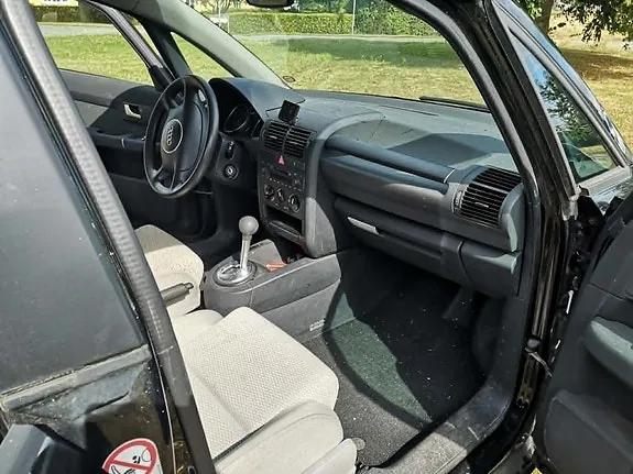 Audi A2 2001 photo 2