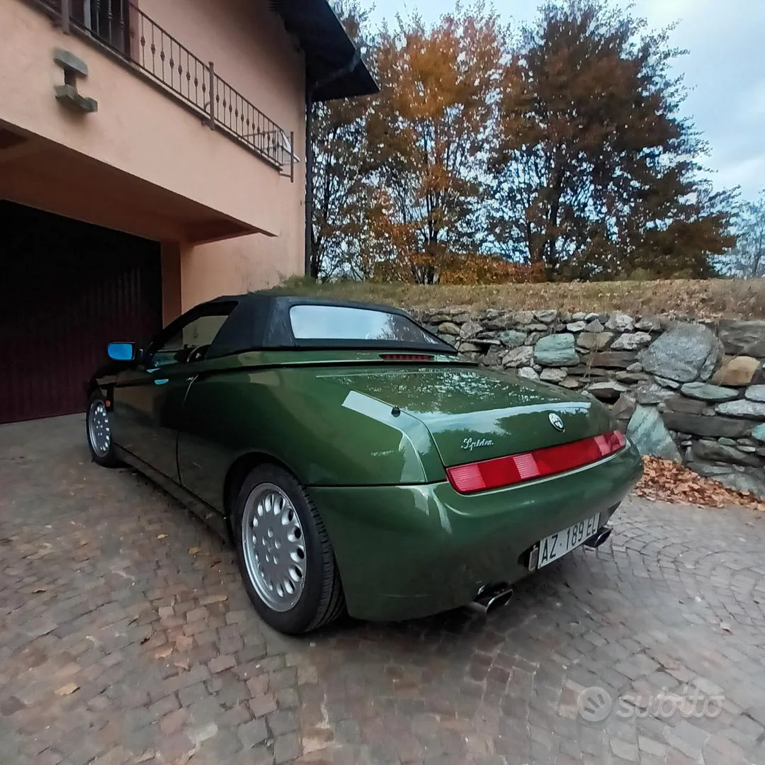 Alfa Romeo Spider