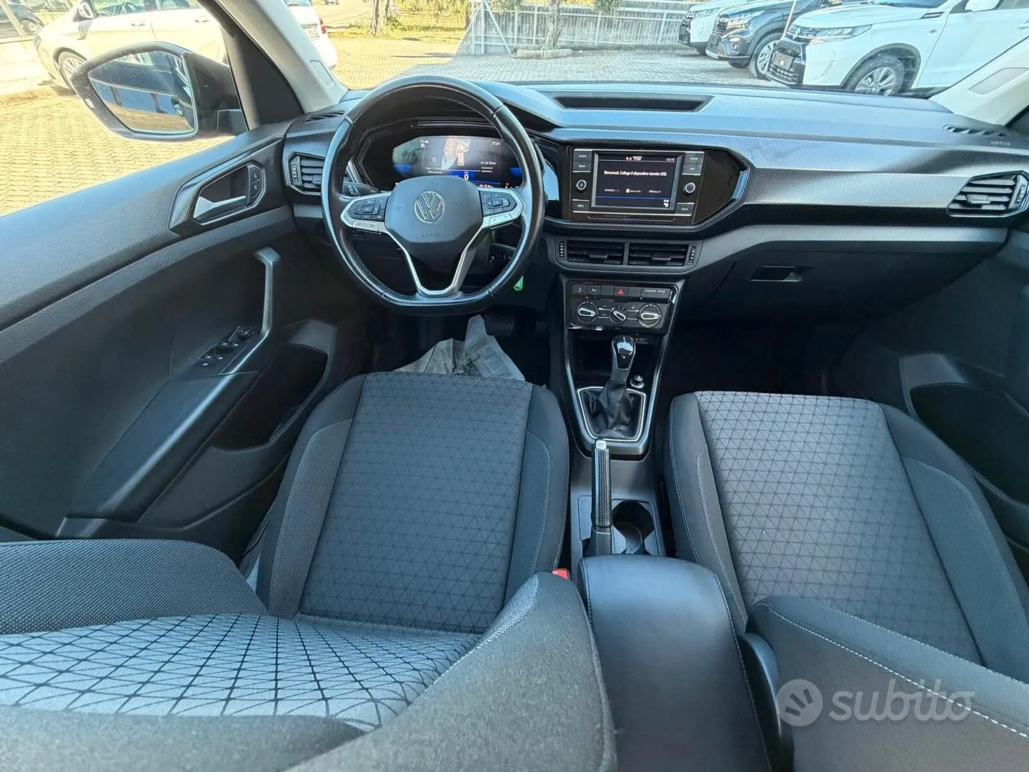 Volkswagen T-Cross 2023 photo 4