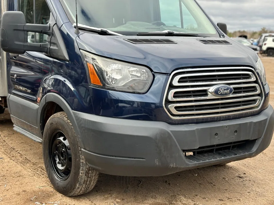 Ford Transit 2015 photo 4