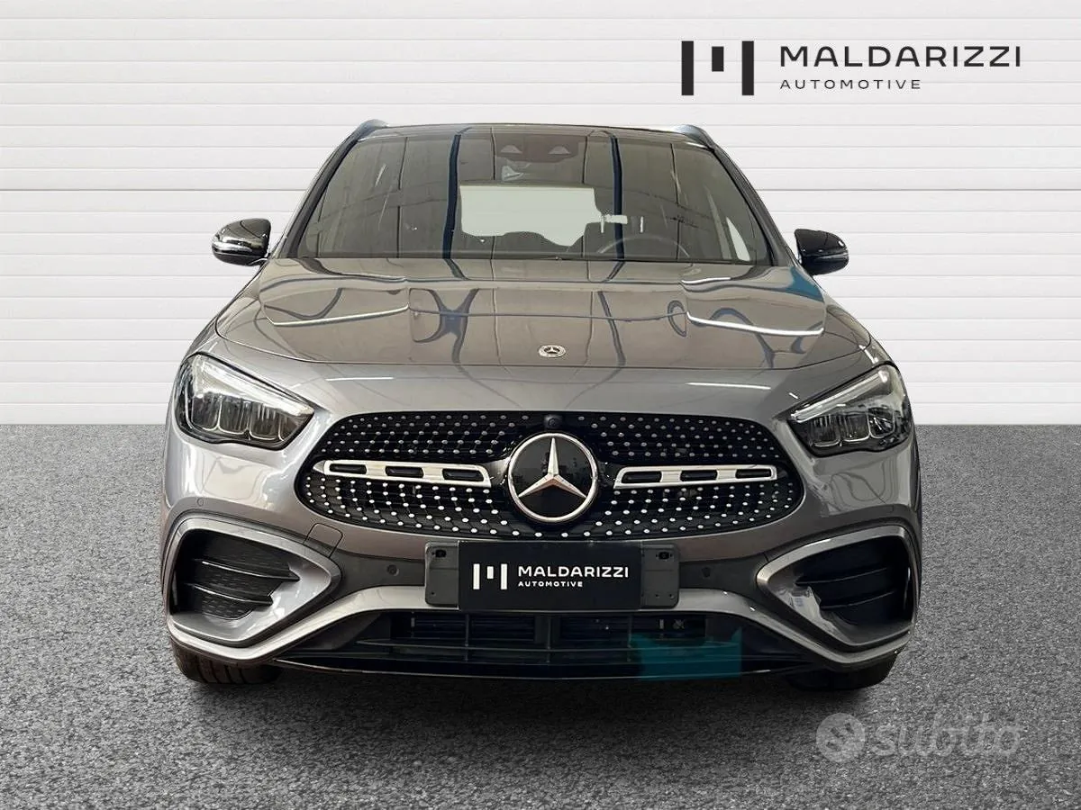 Mercedes-Benz Gla 2025 photo 2