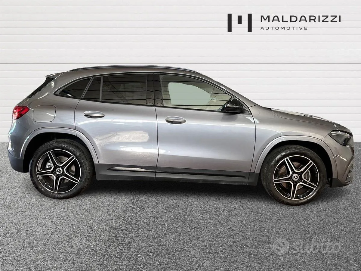 Mercedes-Benz Gla 2025 photo 5