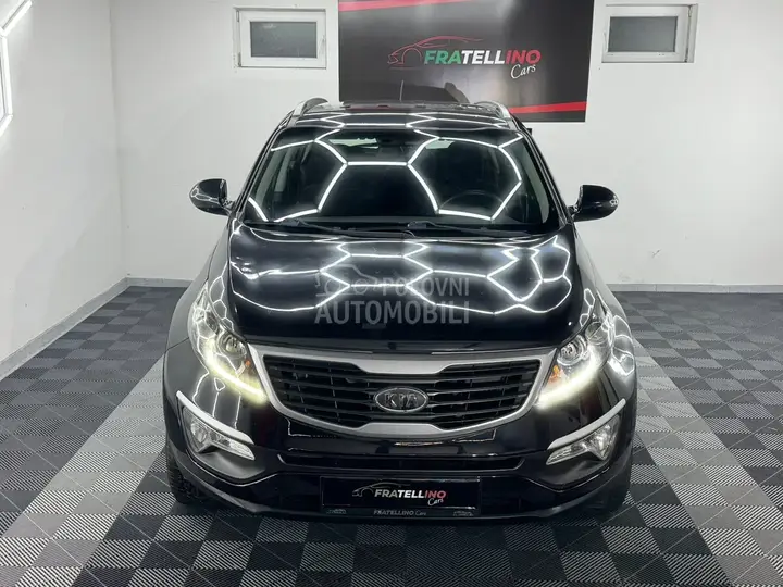 Kia Sportage 2011 photo 2