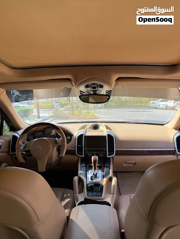 Porsche Cayenne 2011 photo 3