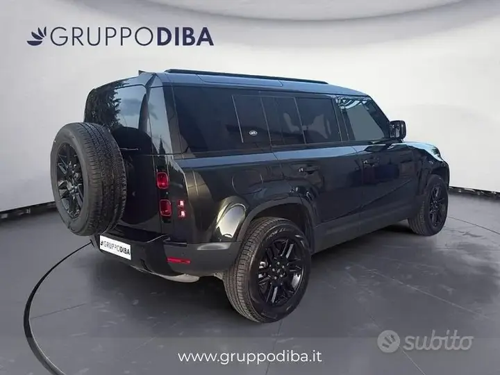 Land Rover Defender 2023 photo 5