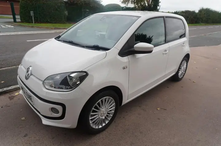 Volkswagen Up 2014 photo 3
