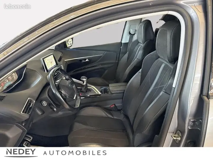 Peugeot 3008 2017 photo 3