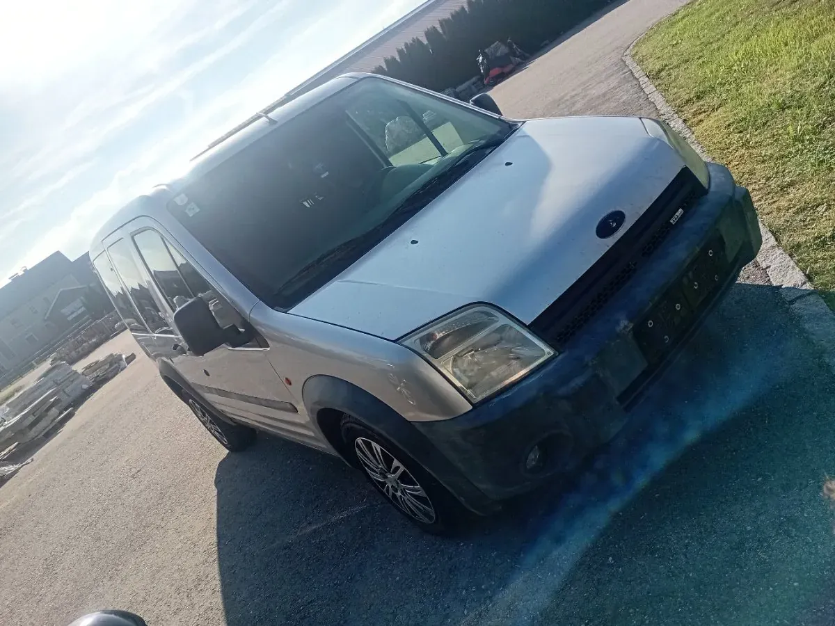 Ford Tourneo 2005 photo 2