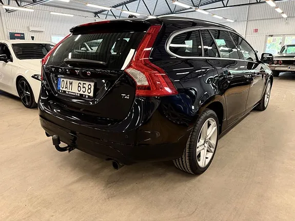 Volvo V60 2014 photo 4