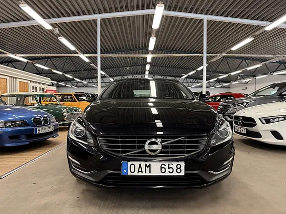 Volvo V60 2014 photo 2