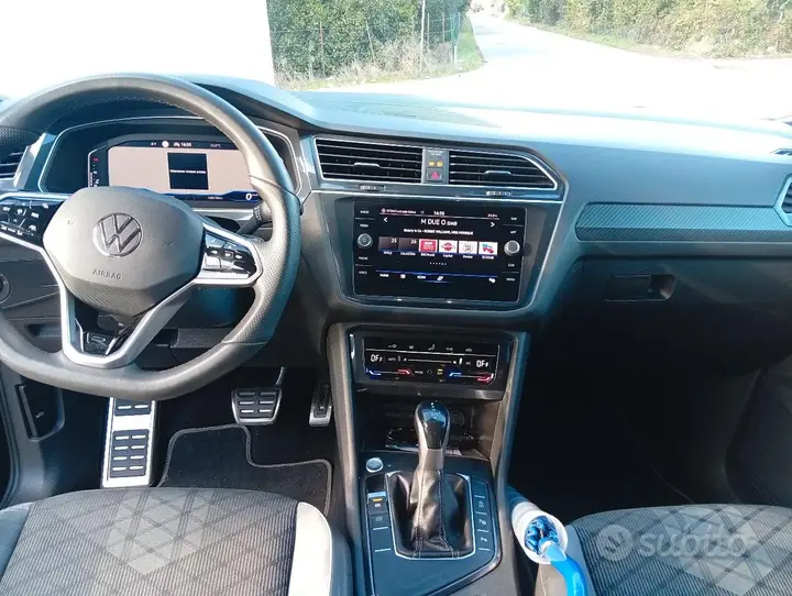 Volkswagen Tiguan 2021 photo 3