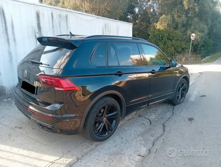 Volkswagen Tiguan 2021 photo 2