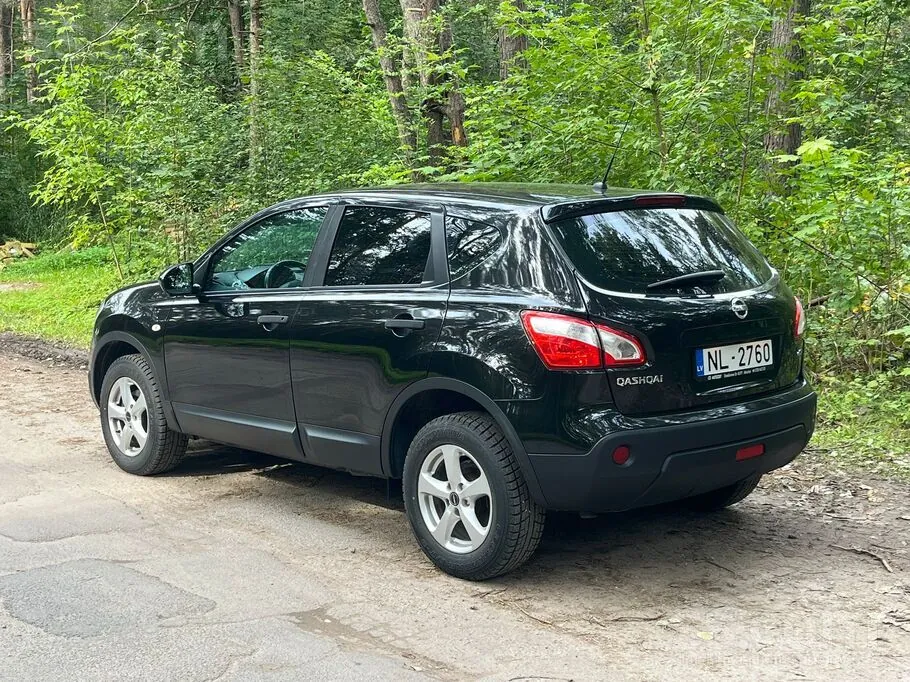 Nissan Qashqai 2012 photo 3