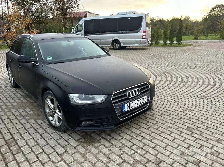 Audi A4
