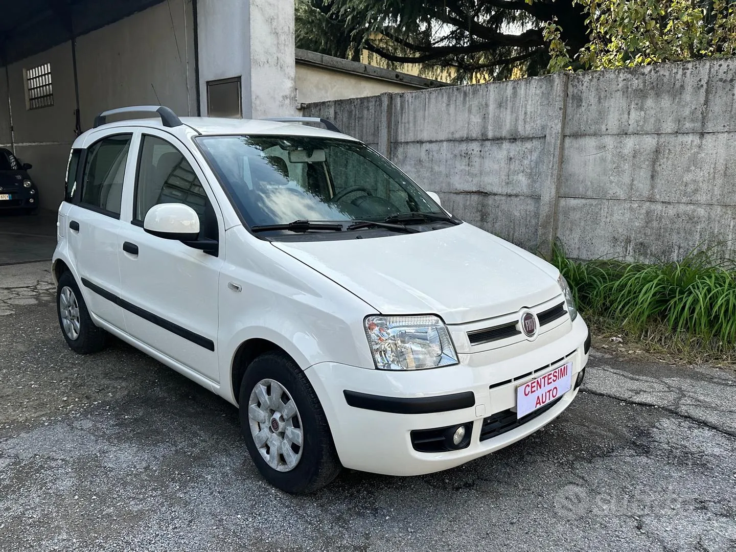 Fiat Panda 2010 photo 2