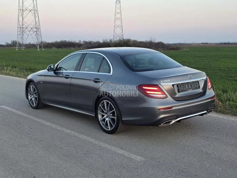 Mercedes-Benz E 200 2019 photo 5