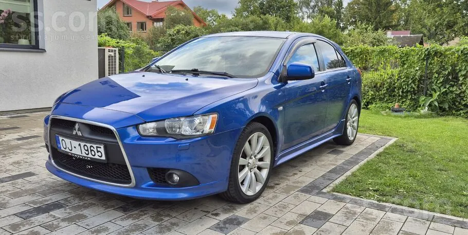 Mitsubishi Lancer 2009 photo 2
