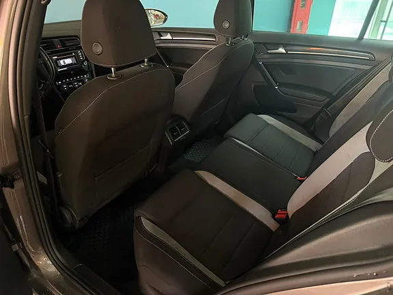 Volkswagen Golf Vii 2016 photo 4