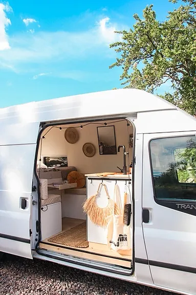 Ford Transit 2013 photo 2
