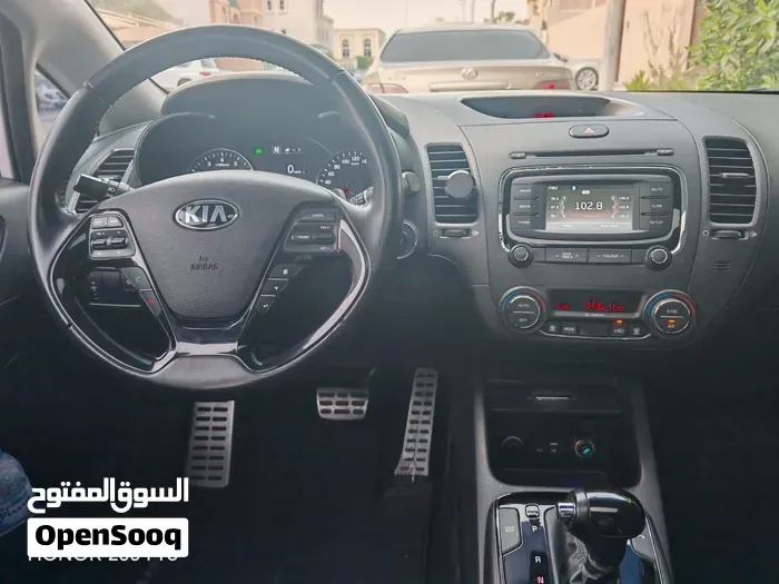 Kia Cerato 2018 photo 4
