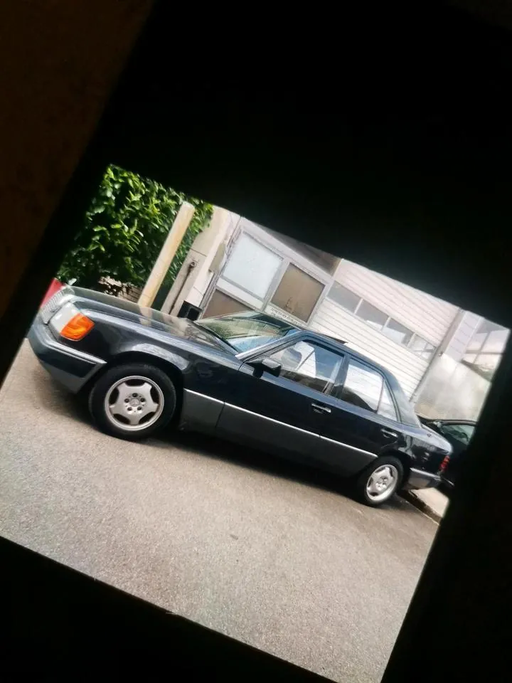 Mercedes-Benz 300D