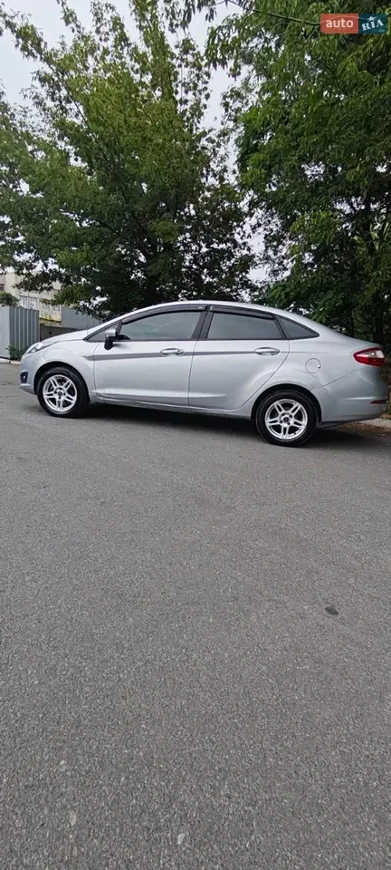 Ford Fiesta 2017 photo 5