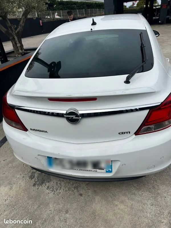 Opel Insignia 2012 photo 2