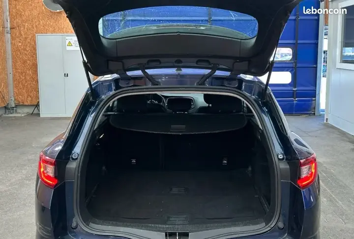 Renault Megane Estate 2017 photo 3