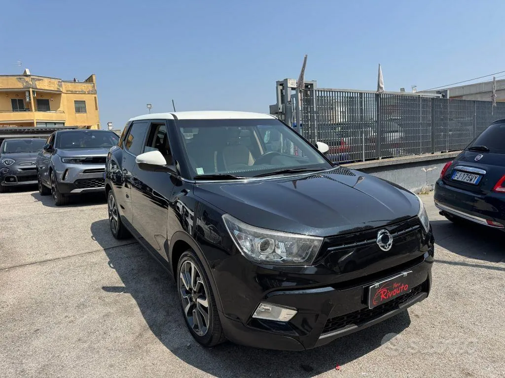 KG Mobility Tivoli 2015 photo 3