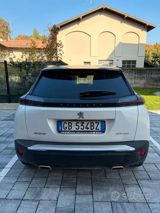 Peugeot 2008 2020 photo 2