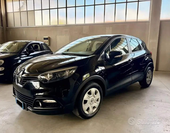 Renault Captur 2014 photo 2