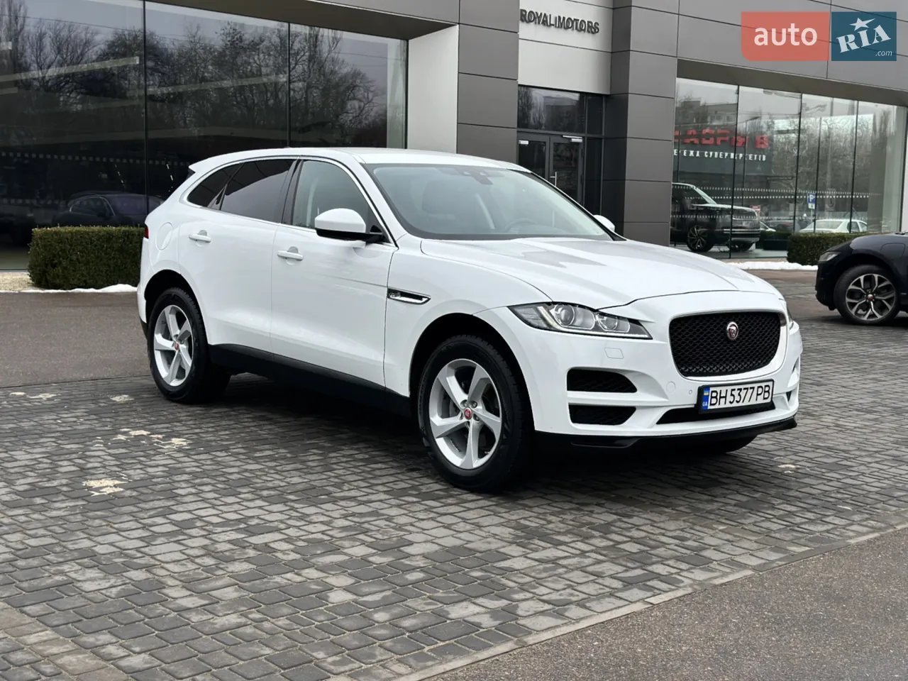 Jaguar F-Pace 2020 photo 3